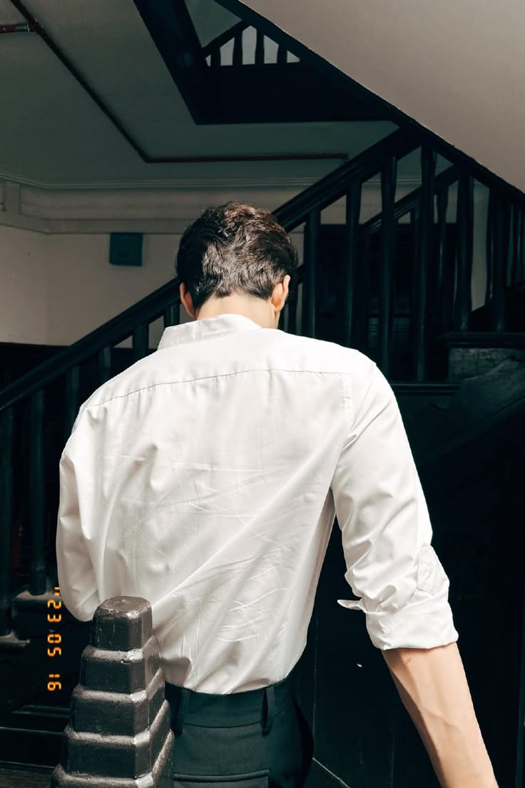 Để Anh Cuộn Em Một Đời